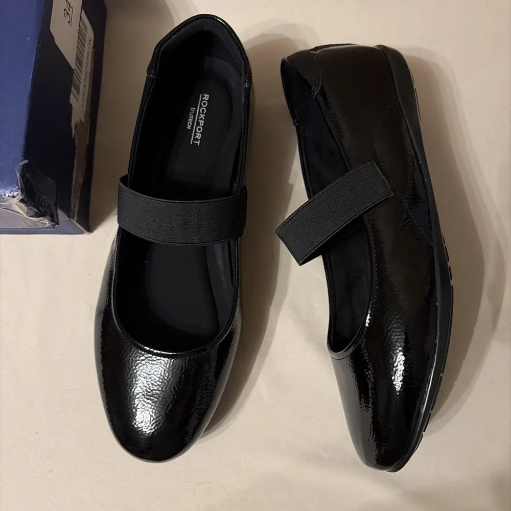 NIB Rockport Aver 9.5 W Wide Mary Jane Flats Black Patent Leather Slip On Shoes
